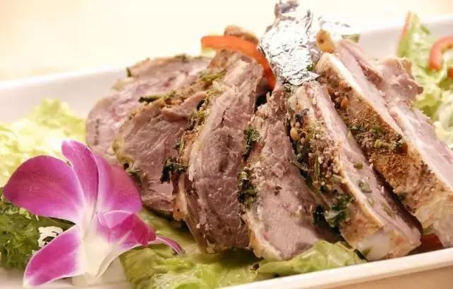 羊價(jià)上漲最新動(dòng)態(tài)，小巷深處的羊肉盛宴引領(lǐng)市場(chǎng)熱潮